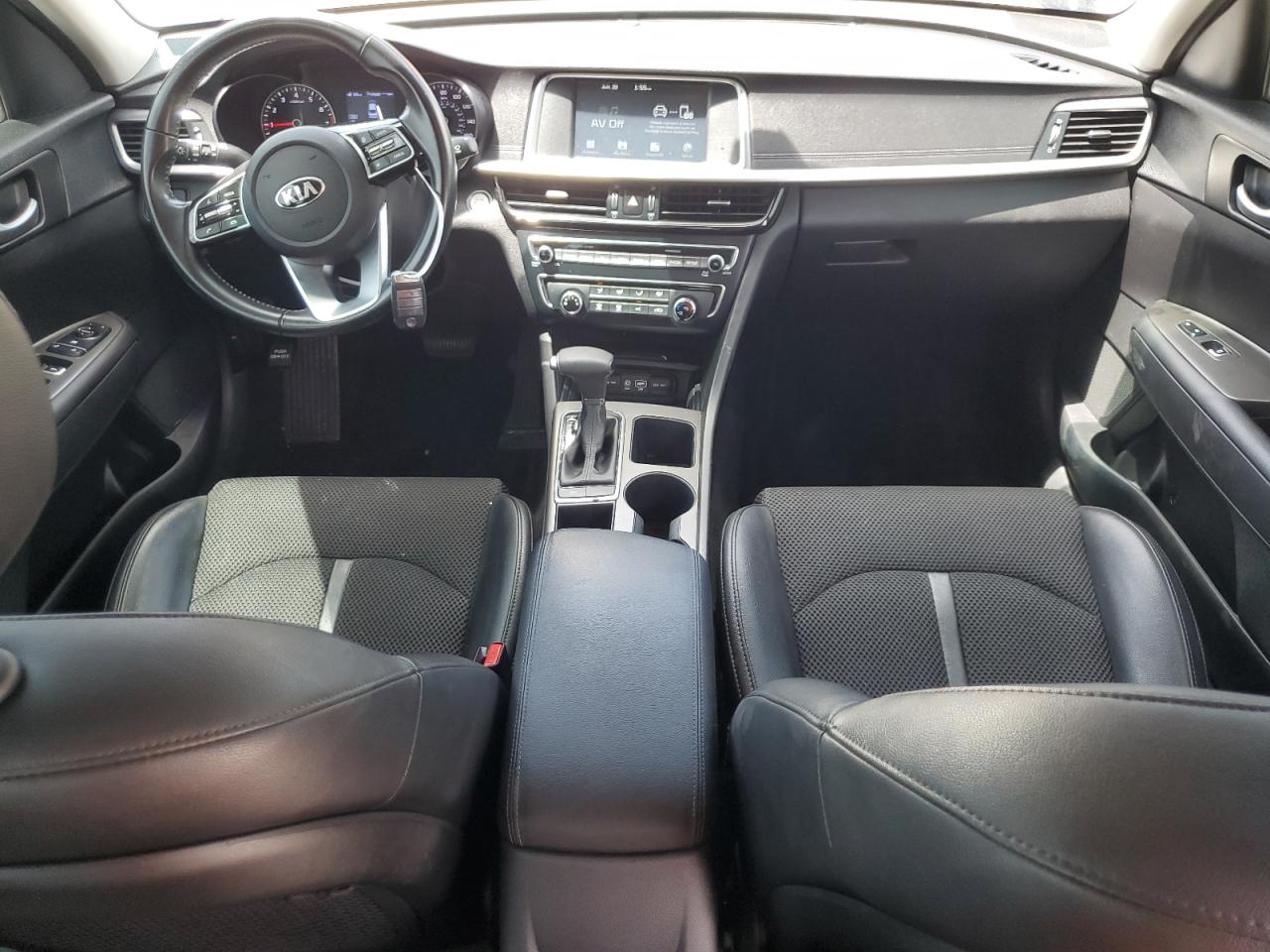 5XXGT4L34LG416915 2020 Kia Optima Lx