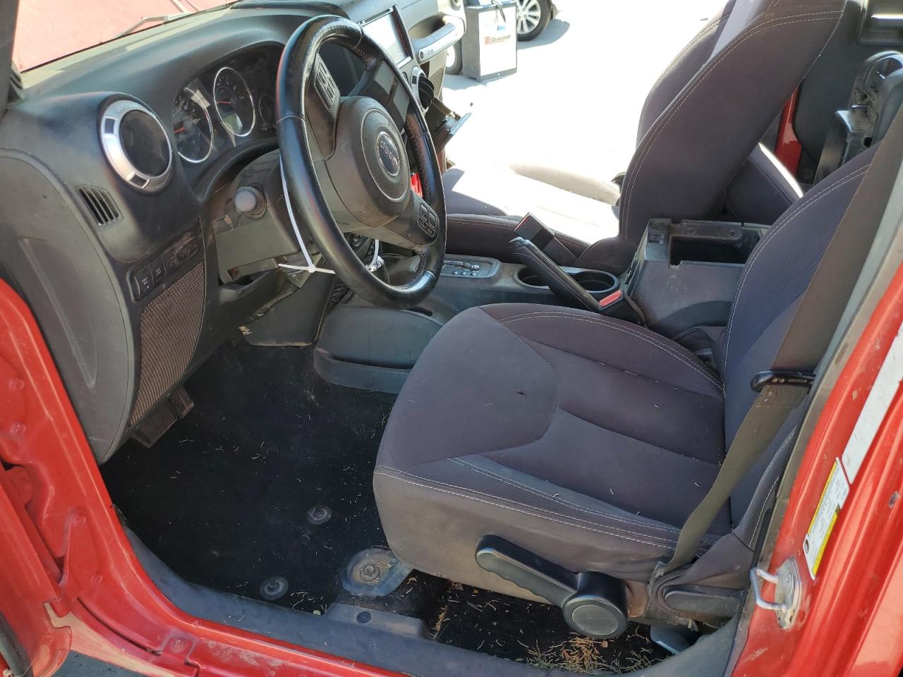 1C4BJWFG4EL166640 2014 Jeep Wrangler Unlimited Rubicon