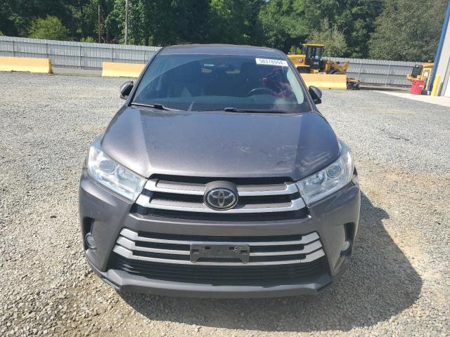 2018 Toyota Highlander Le VIN: 5TDBZRFH4JS850132 Lot: 58318994