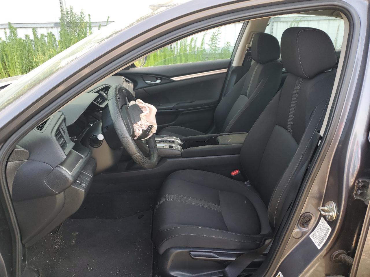 2HGFC2F5XGH555304 2016 Honda Civic Lx 2HGFC2F5XGH555304 2016 Honda Civic Lx