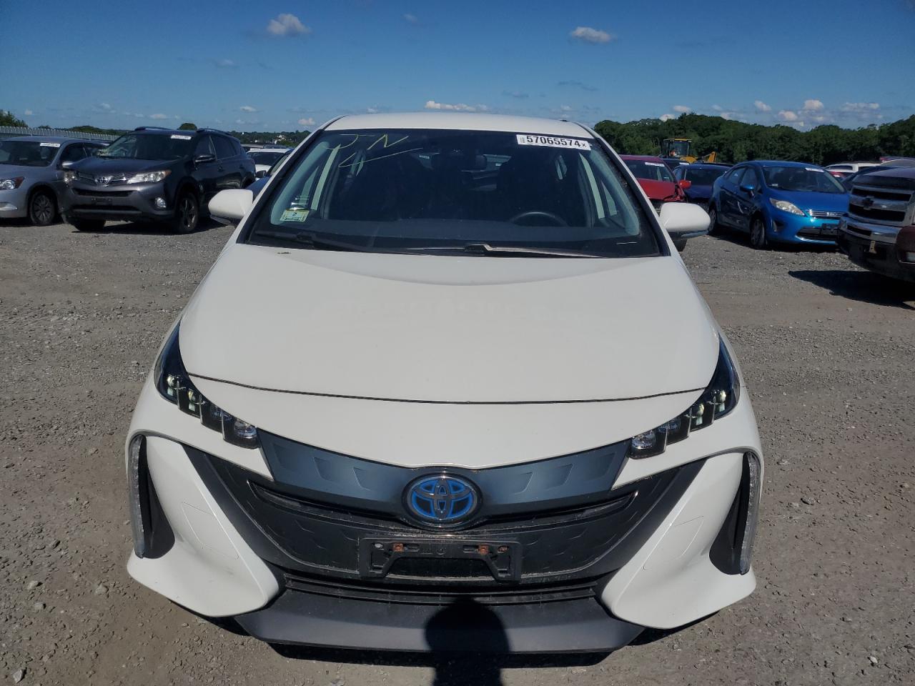 JTDKARFP4L3157211 2020 Toyota Prius Prime Le