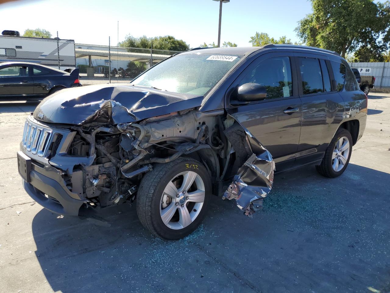 1C4NJCBA9GD705375 2016 Jeep Compass Sport