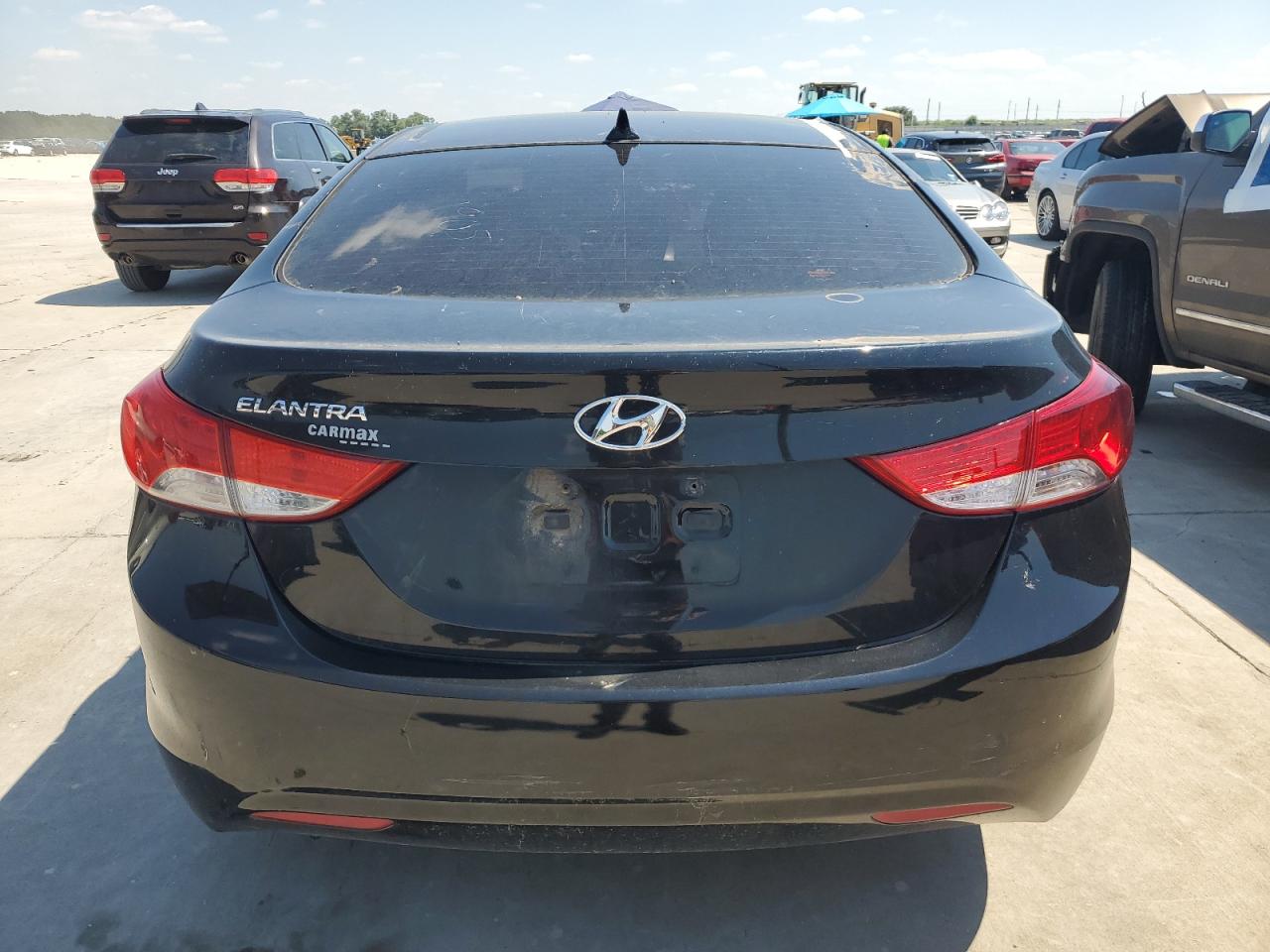 KMHDH4AE5BU083413 2011 Hyundai Elantra Gls