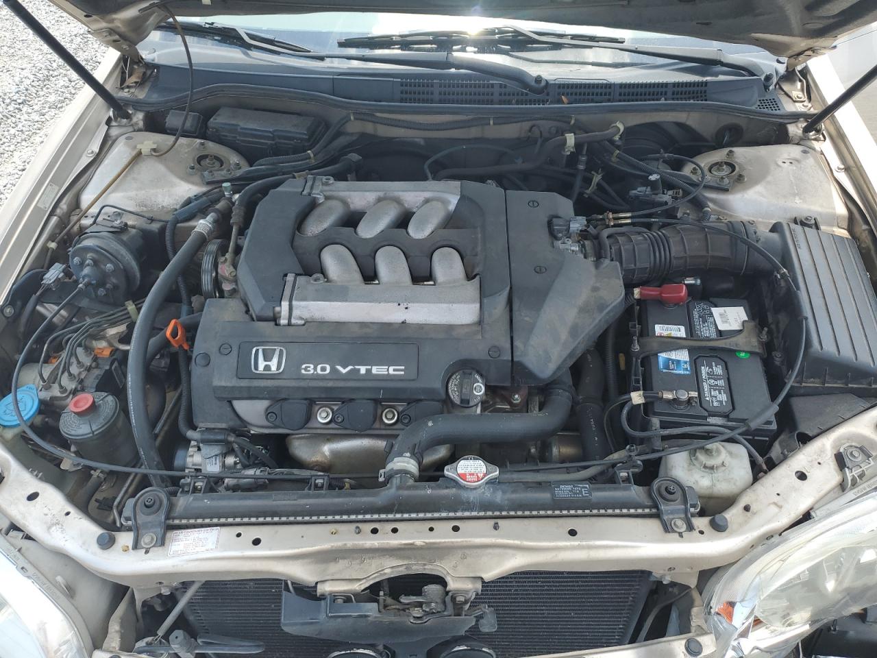 1HGCG1652YA026110 2000 Honda Accord Ex