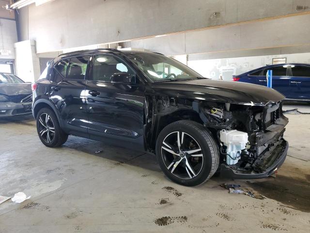 2021 Volvo Xc40 T5 R-Design VIN: YV4162UM2M2608265 Lot: 60679694