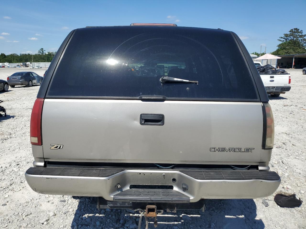 1GNEK13R9YR144192 2000 Chevrolet Tahoe K1500