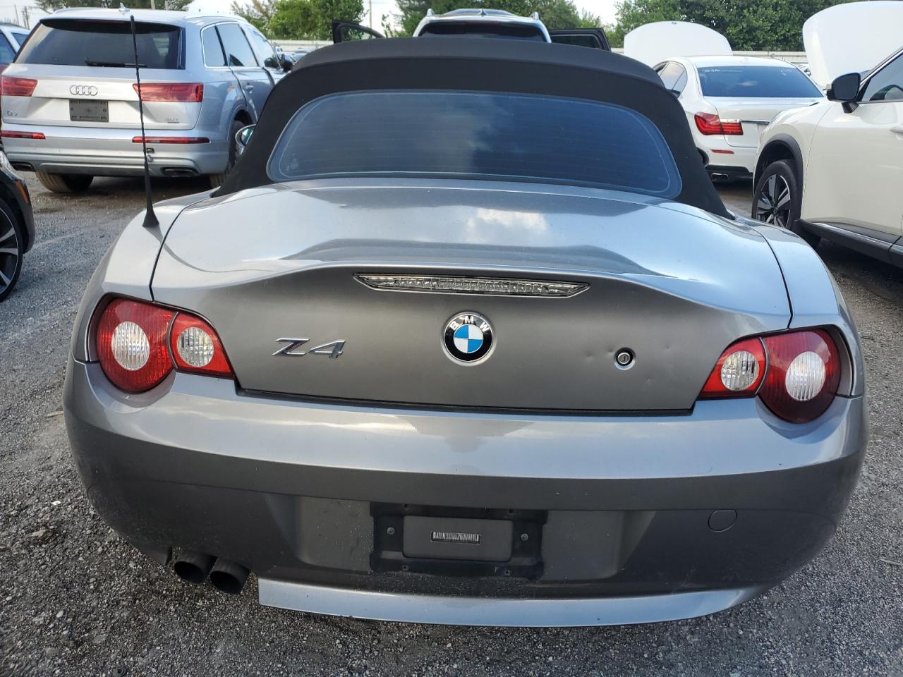 4USBT53515LT28581 2005 BMW Z4 3.0