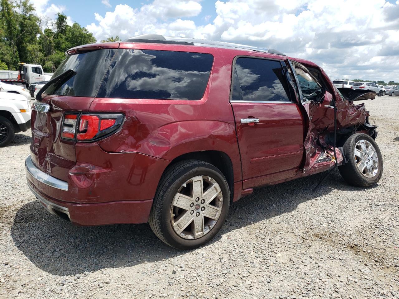 2016 GMC Acadia Denali vin: 1GKKRTKDXGJ199731