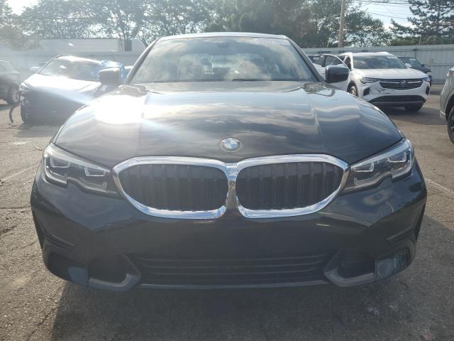 3MW5R7J05M8B88610 BMW 3 Series 330XI 5