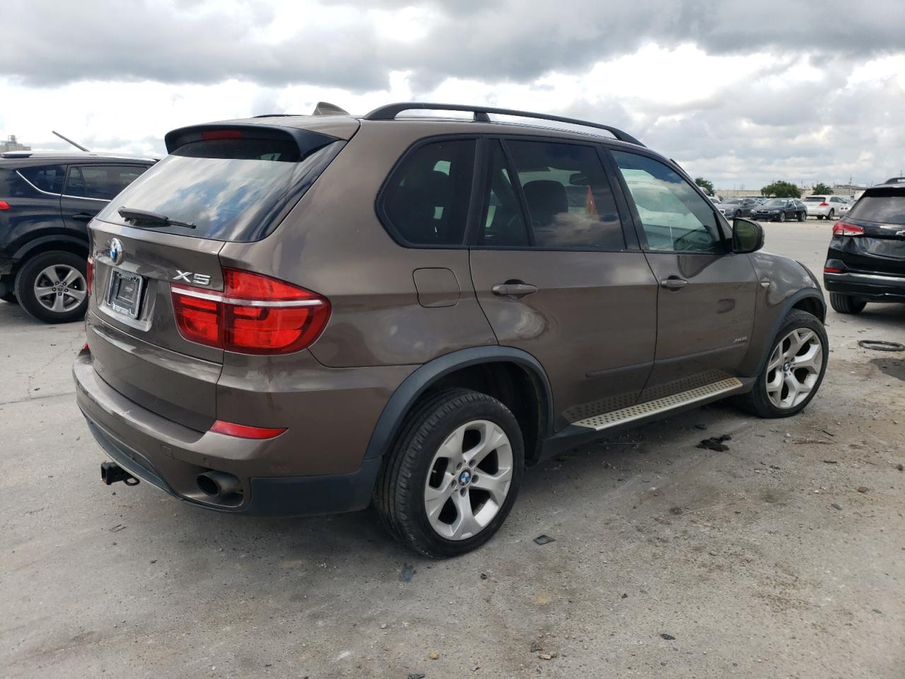 5UXZV4C58DL994021 2013 BMW X5 xDrive35I