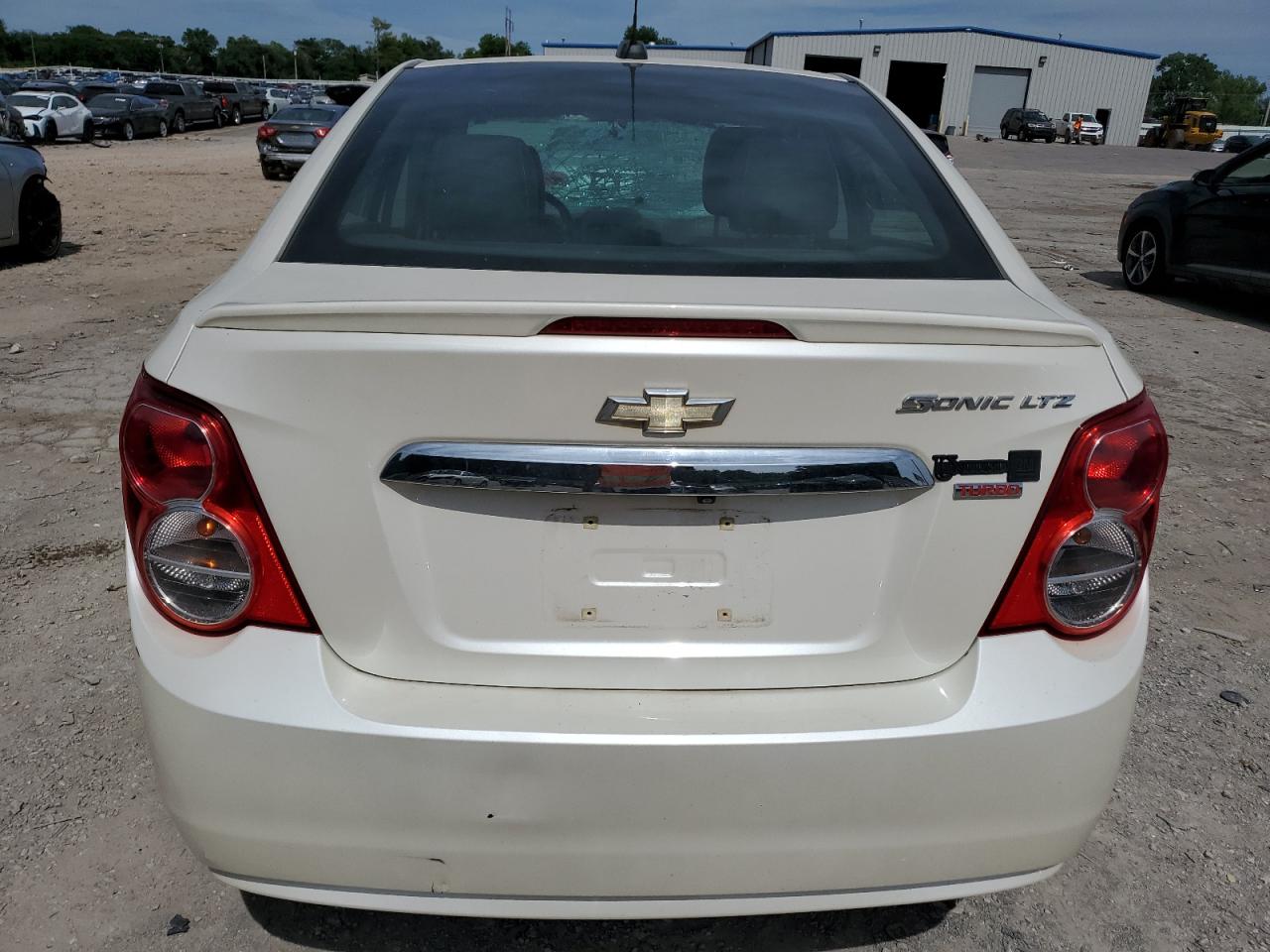 1G1JE5SB7F4134225 2015 Chevrolet Sonic Ltz