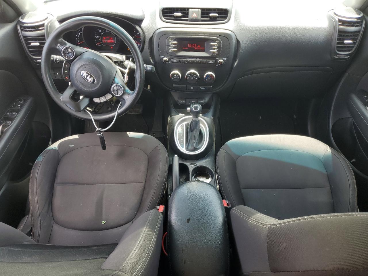 KNDJN2A27G7370624 2016 Kia Soul