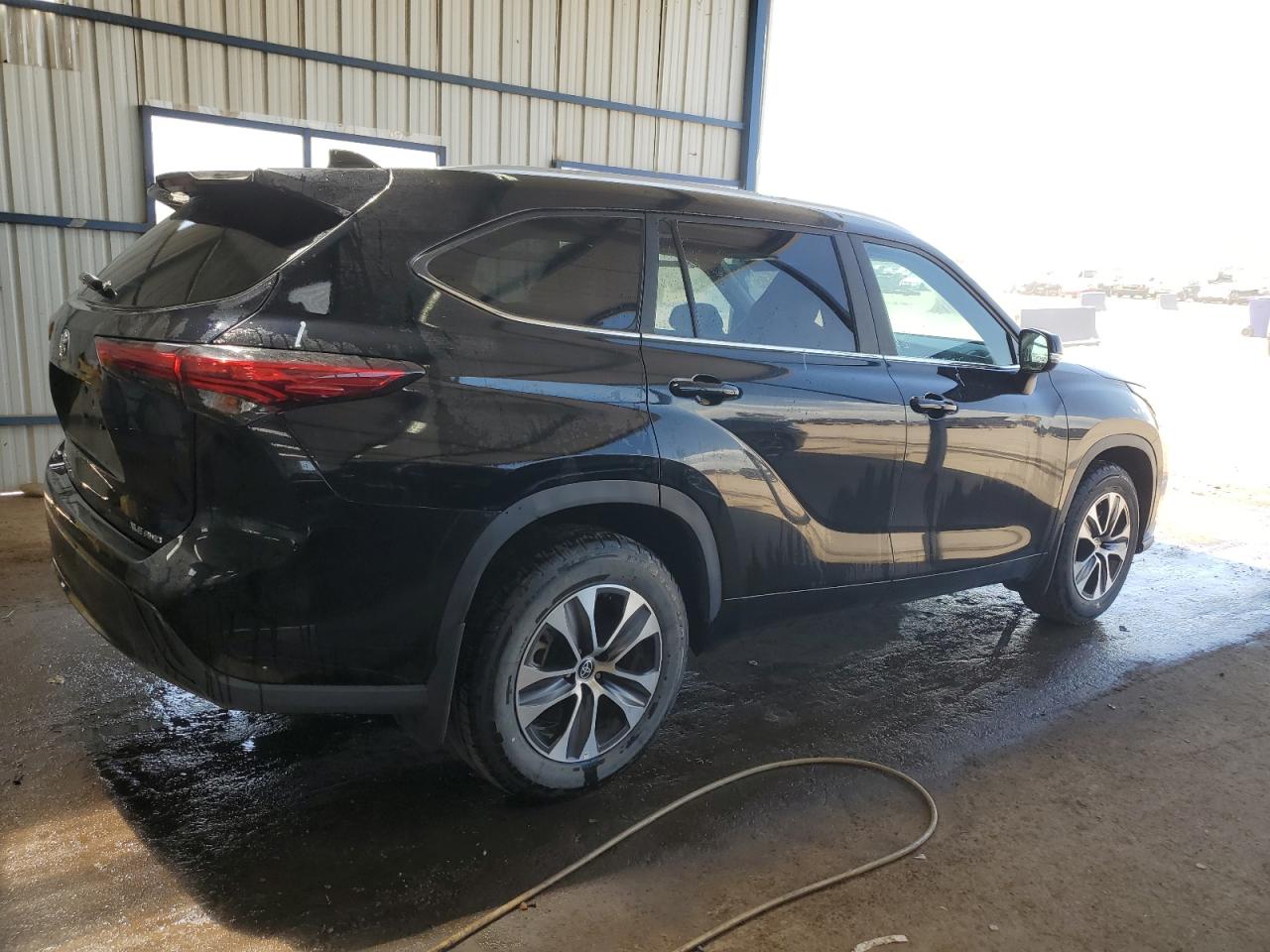 2023 Toyota Highlander L vin: 5TDKDRBH4PS012082