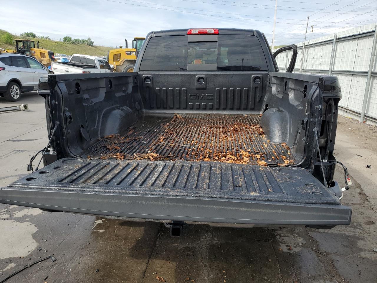 1GTV2NEC2JZ333572 2018 GMC Sierra K1500 Slt