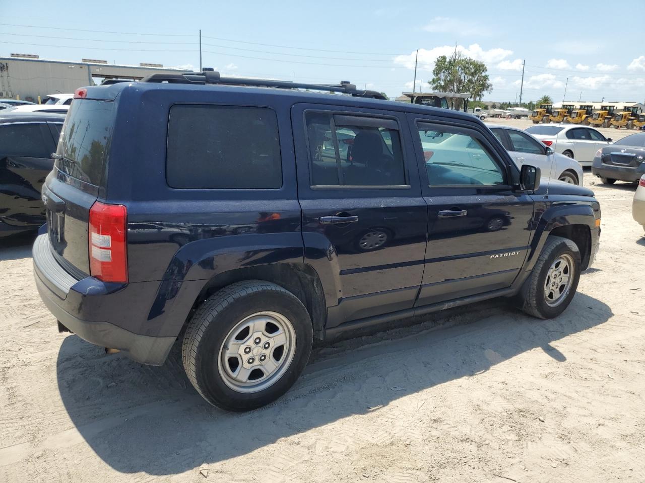 1C4NJPBA4FD273400 2015 Jeep Patriot Sport