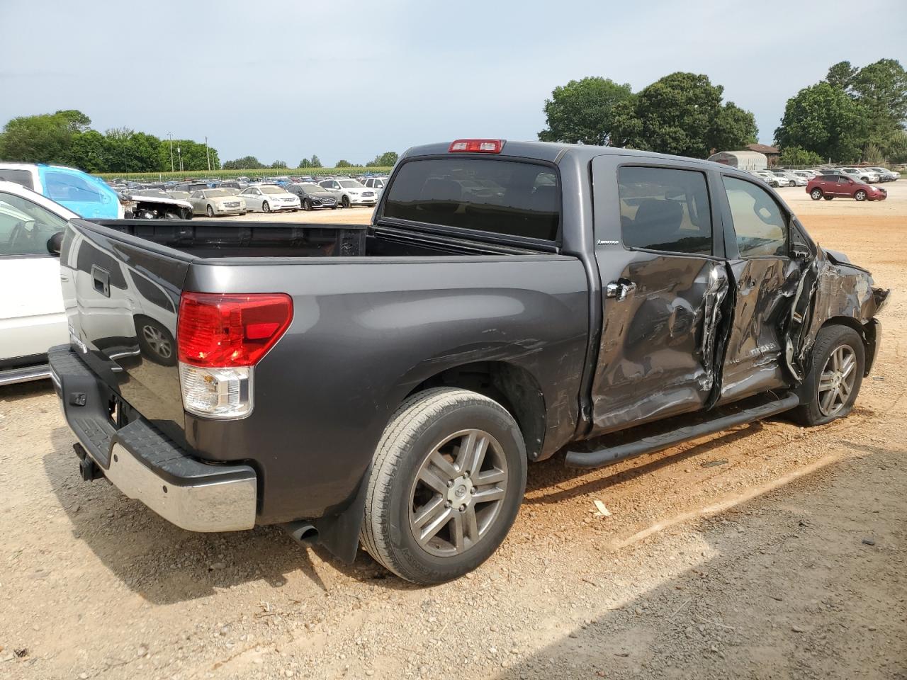 5TFFY5F13BX103276 2011 Toyota Tundra Crewmax Limited