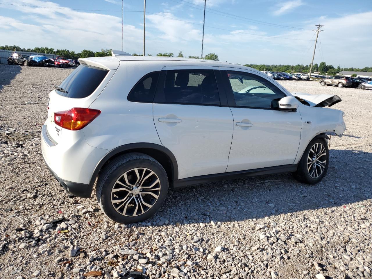 Lot #2857644010 2017 MITSUBISHI OUTLANDER