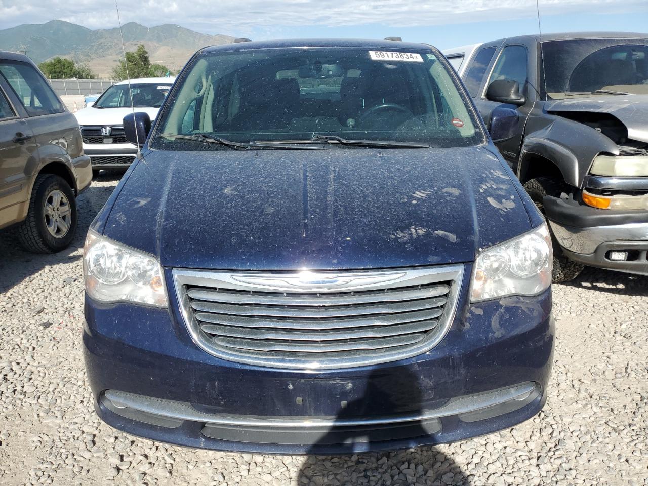 2016 Chrysler Town & Country Touring vin: 2C4RC1BG0GR268254