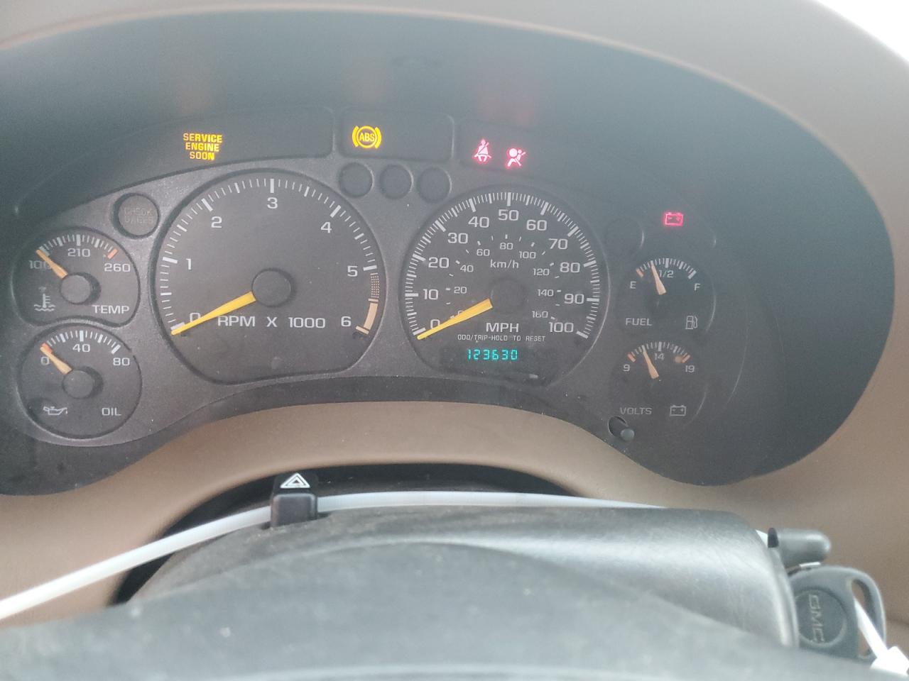 1GKDT13W1Y2328014 2000 GMC Jimmy / Envoy