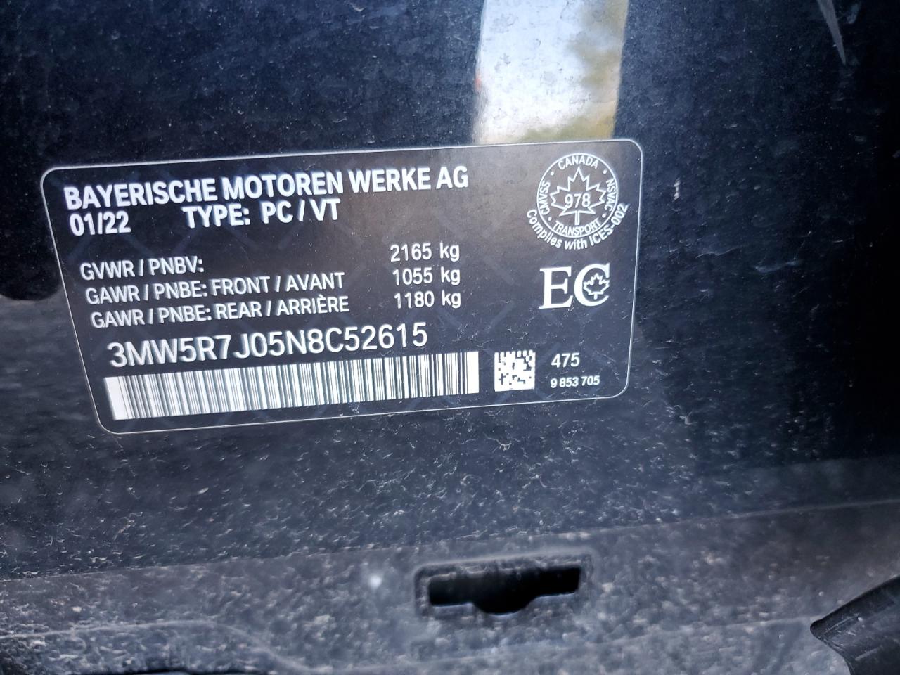 3MW5R7J05N8C52615 2022 BMW 330Xi