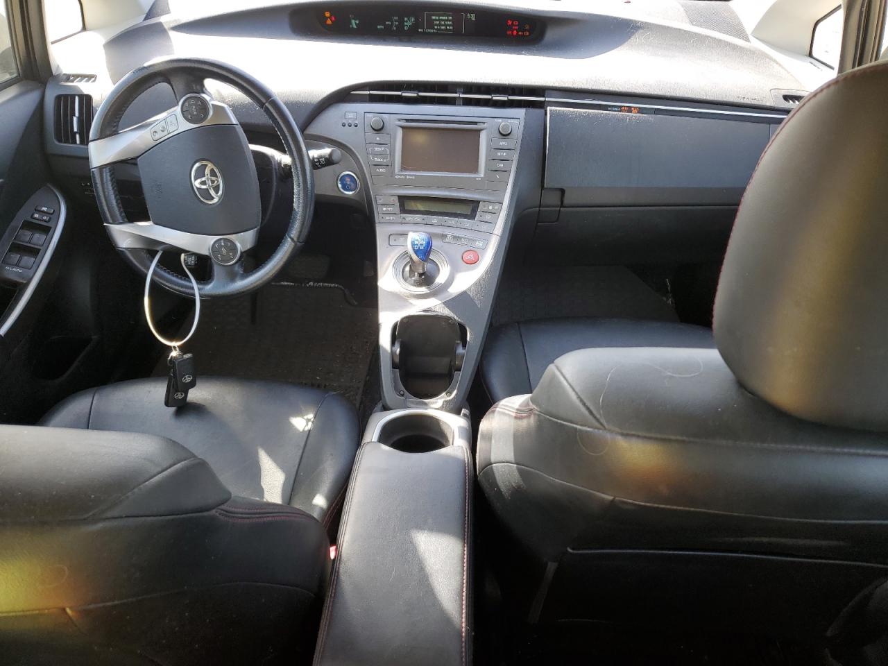 JTDKN3DUXD1635221 2013 Toyota Prius