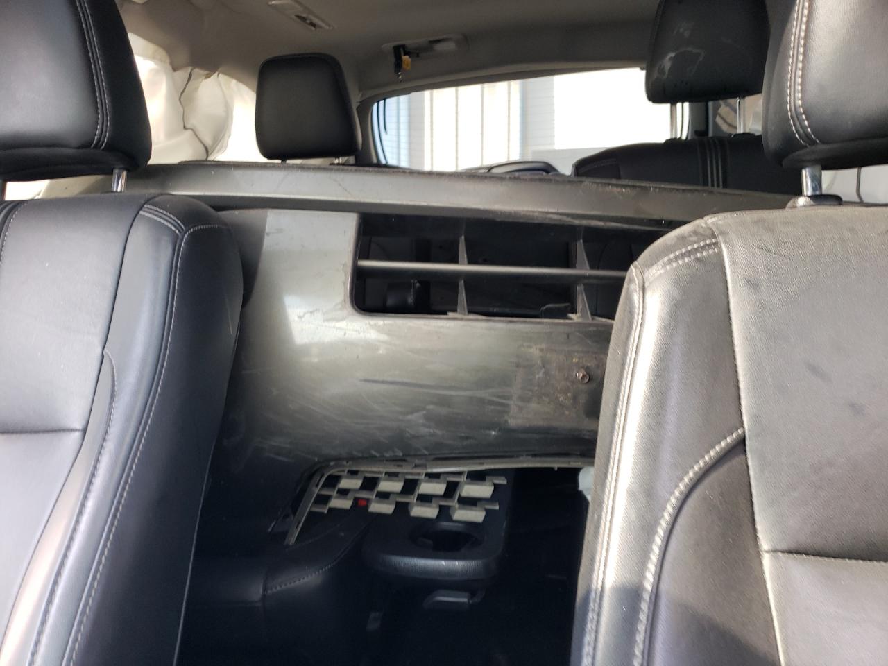 5TDJZRFH7JS838469 2018 Toyota Highlander Se