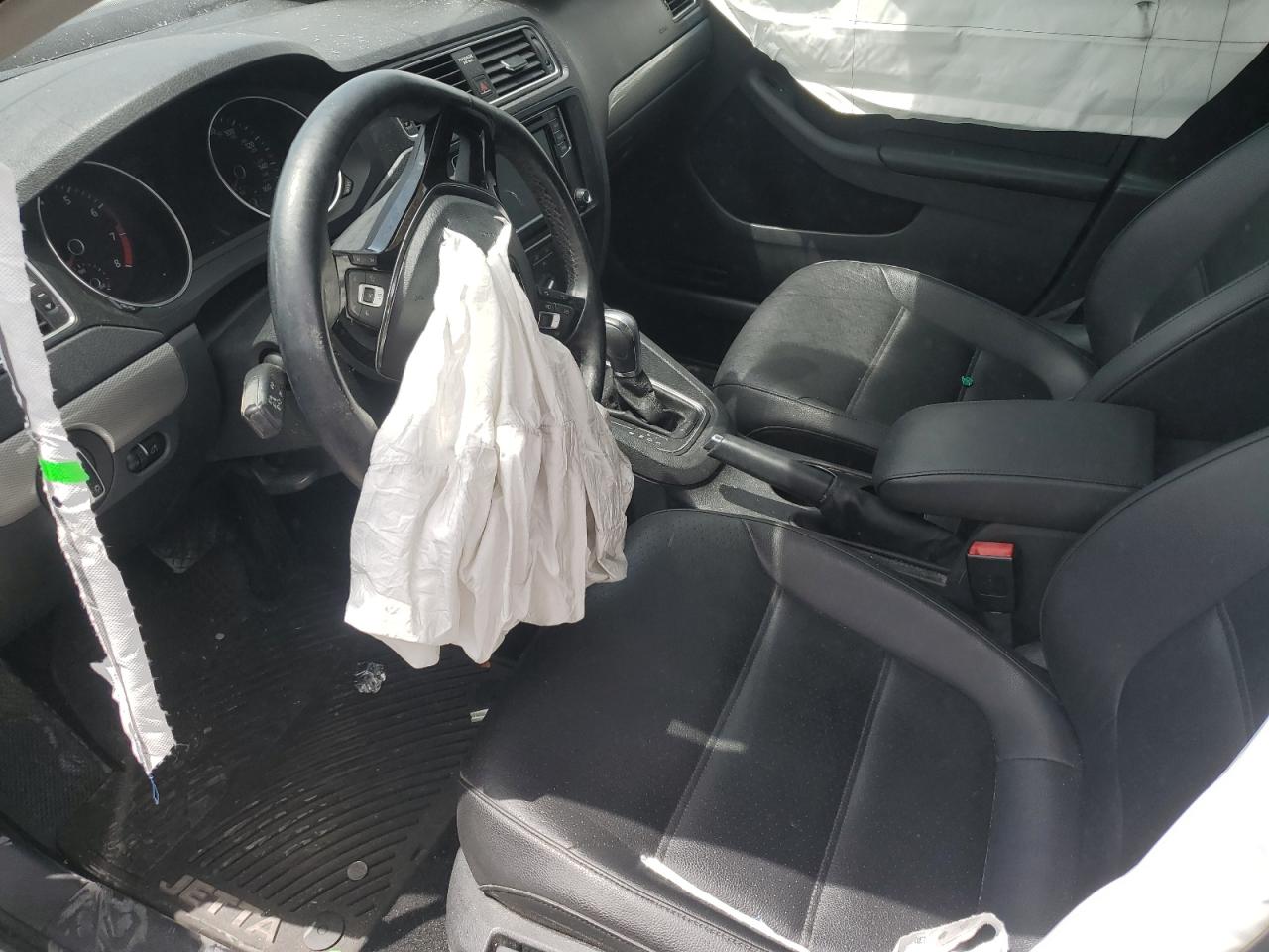 3VWDB7AJ9HM364256 2017 Volkswagen Jetta Se