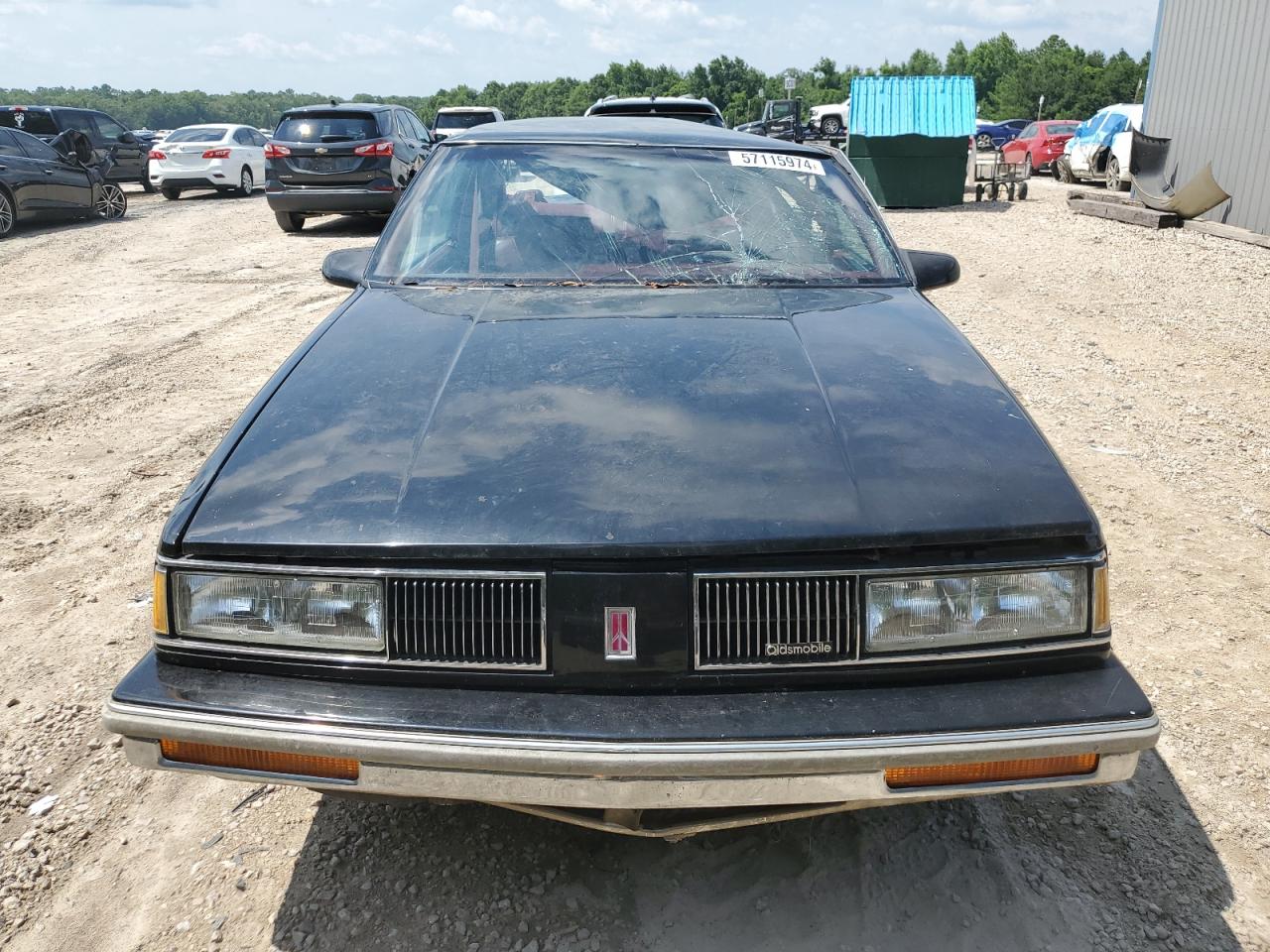 1G3HY14C8KW330328 1989 Oldsmobile Delta 88 Royale Brougham