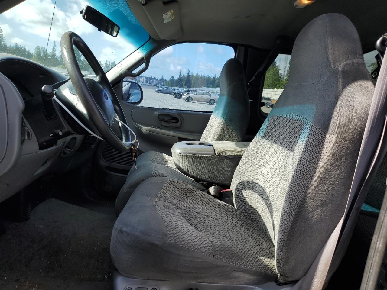 1FTRX18L9XKB99393 1999 Ford F150