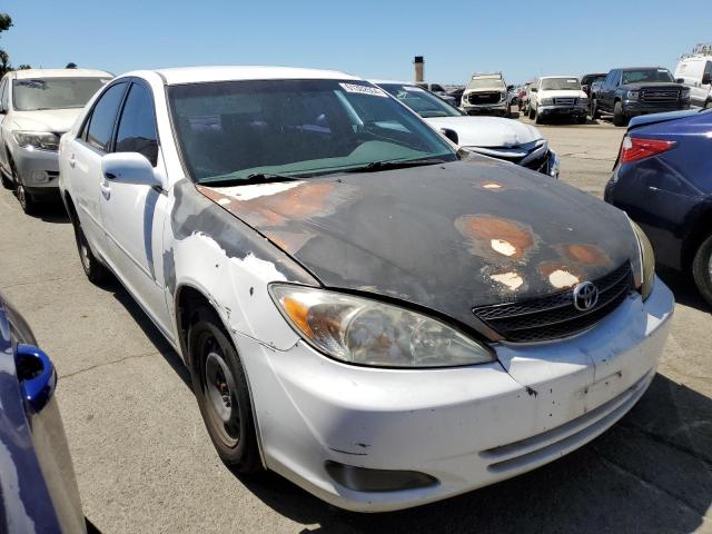 2003 Toyota Camry Le VIN: JTDBE32K630167123 Lot: 61302554