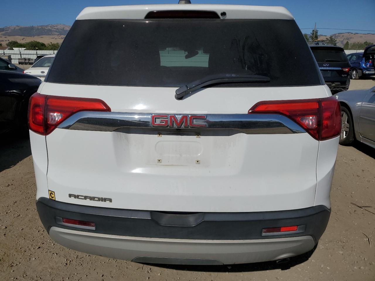 1GKKNKLA1HZ150379 2017 GMC Acadia Sle