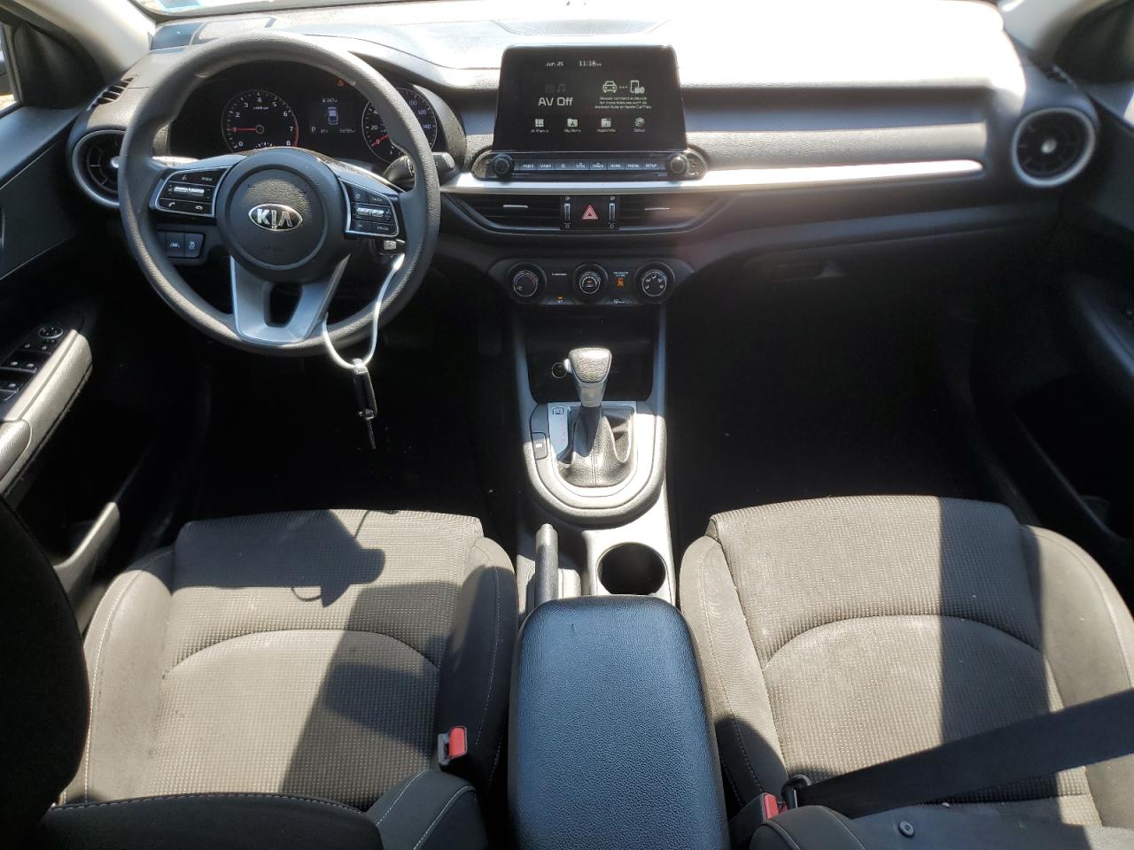 3KPF24AD2ME267859 2021 Kia Forte Fe