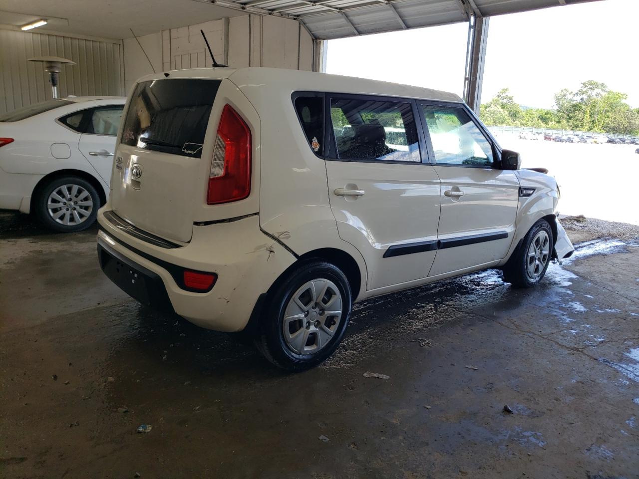 2012 Kia Soul vin: KNDJT2A51C7450382