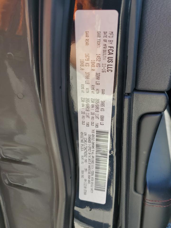 1C4RJFLT3HC742562 2017 Jeep Grand Cherokee Trailhawk