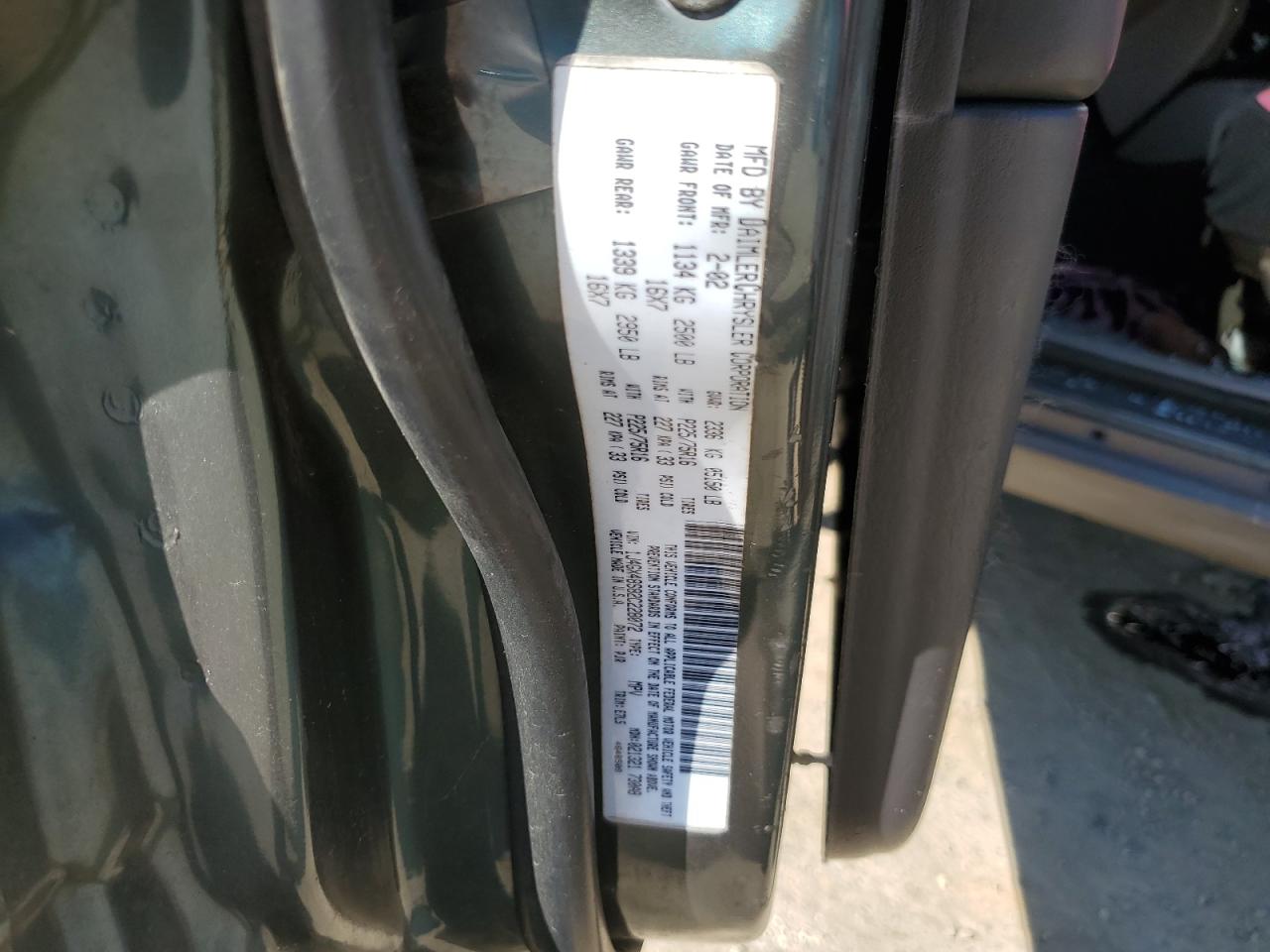 1J4GX48S82C228072 2002 Jeep Grand Cherokee Laredo