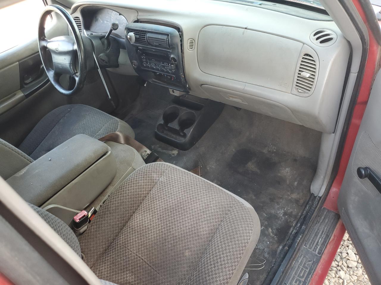 1FTYR10C3XUB37560 1999 Ford Ranger