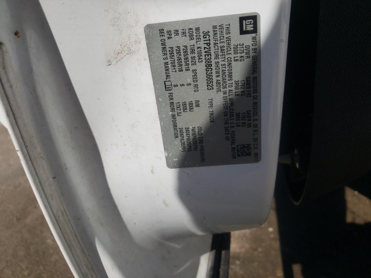 3GTP2VE38BG366523 2011 GMC Sierra K1500 Sle