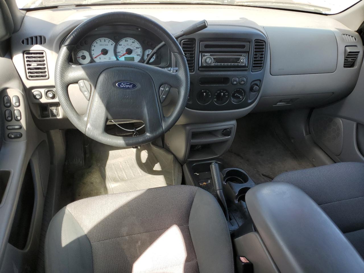 Lot #2723501708 2002 FORD ESCAPE XLT