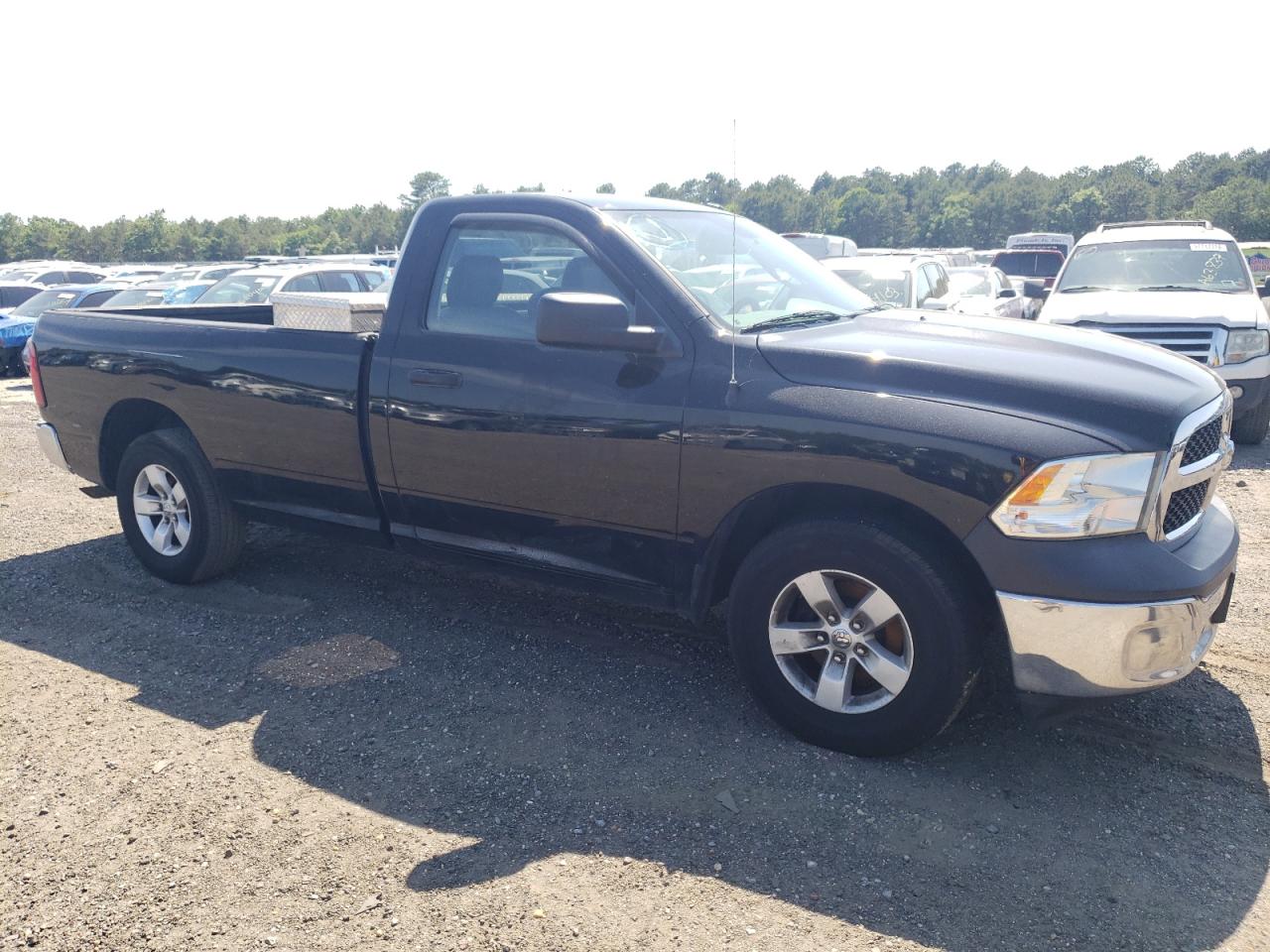 3C6JR6DG3EG330682 2014 Ram 1500 St