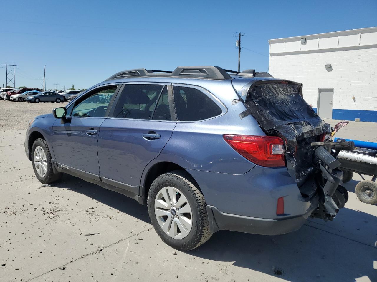 4S4BSACC2H3397330 2017 Subaru Outback 2.5I Premium