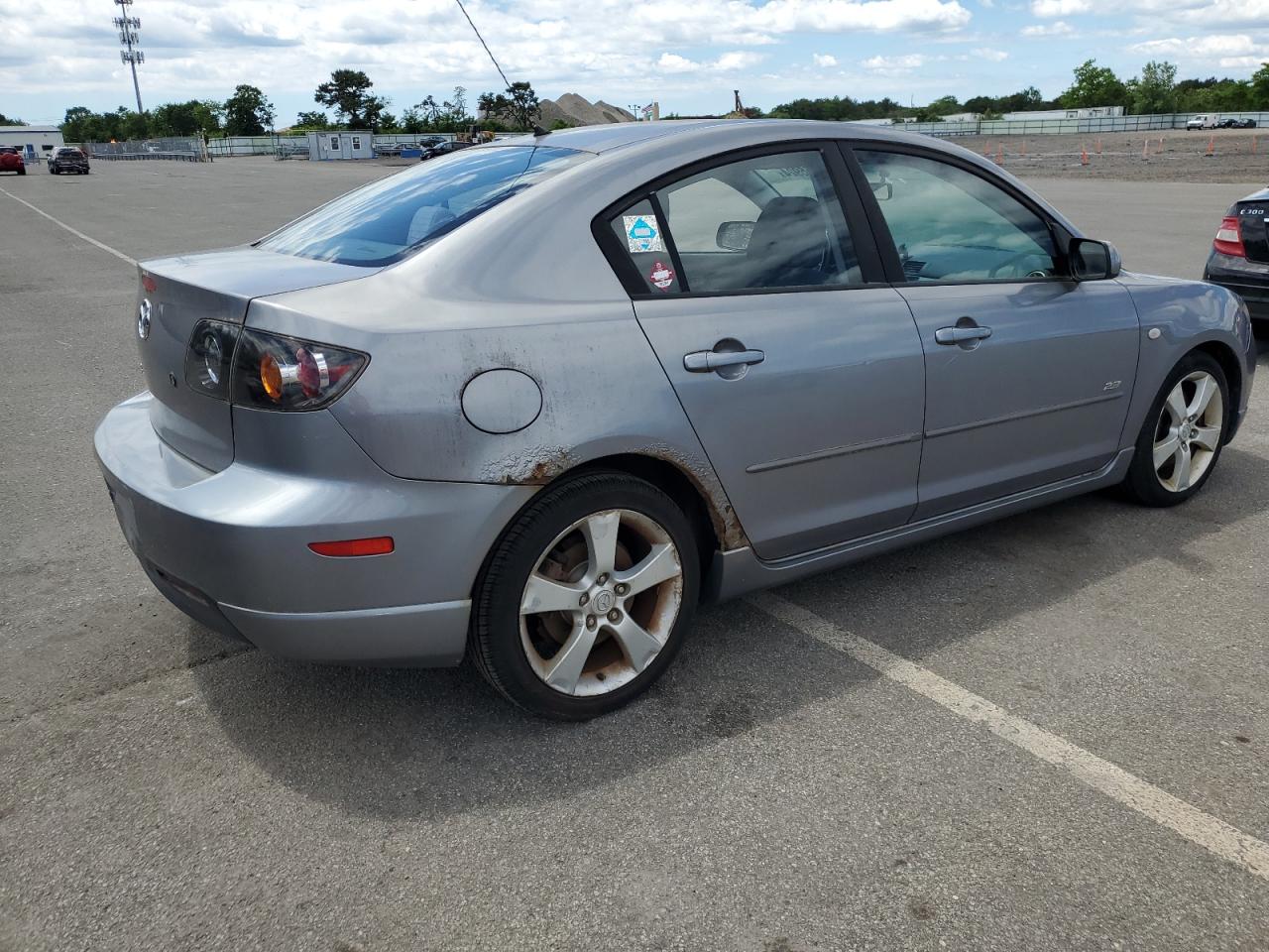 JM1BK323241199242 2004 Mazda 3 S