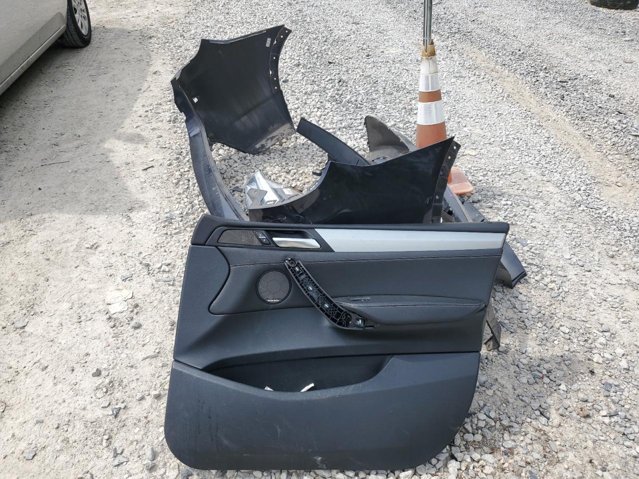 5UXWX9C51H0T06538 2017 BMW X3 xDrive28I