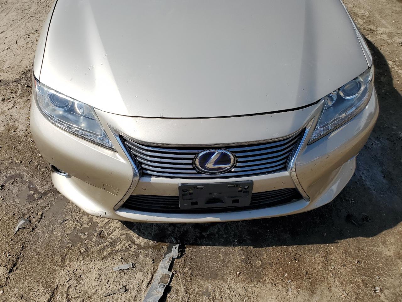 JTHBW1GG8F2081552 2015 Lexus Es 300H