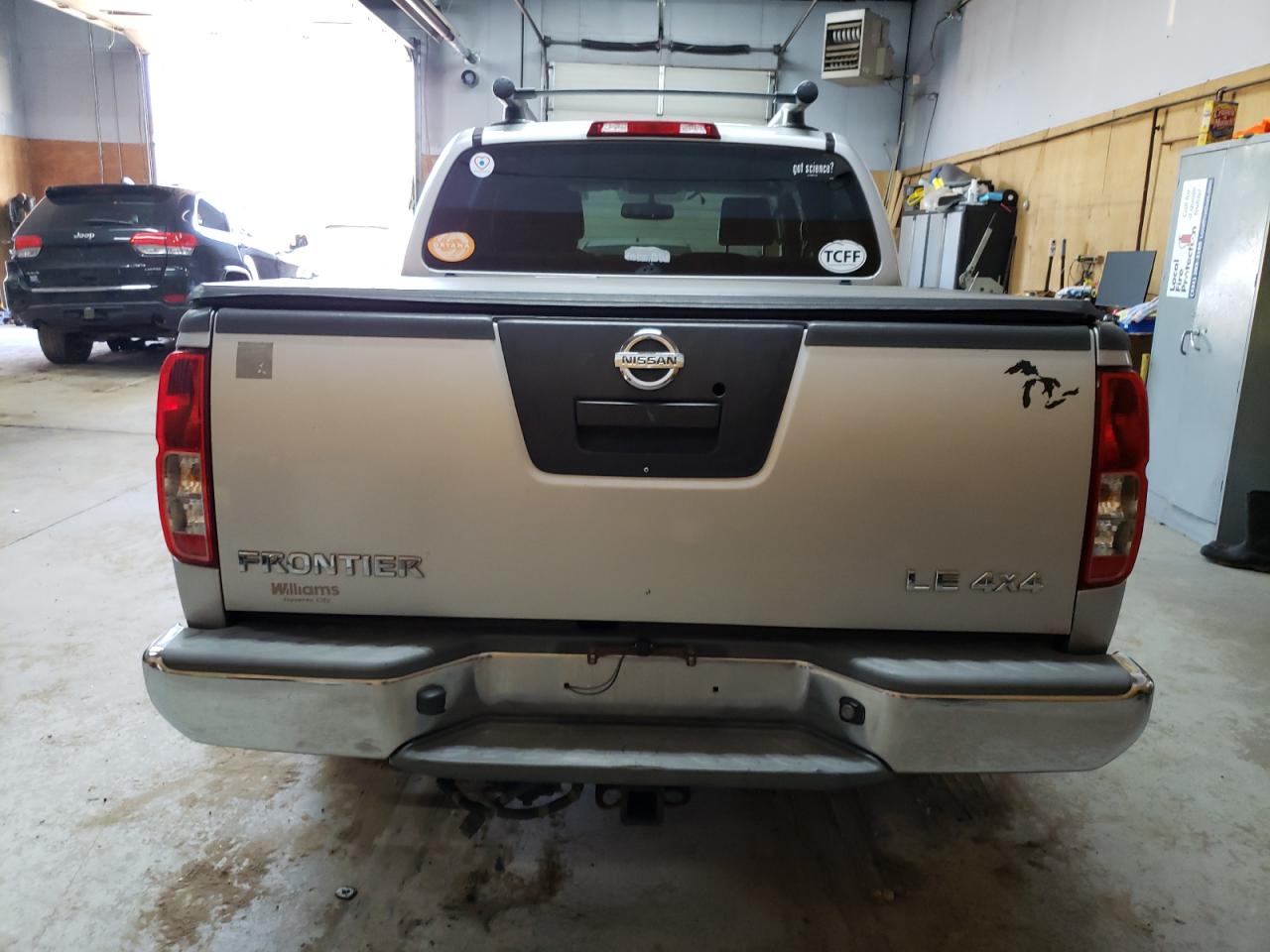 1N6AD0EV2AC435628 2010 Nissan Frontier Crew Cab Se