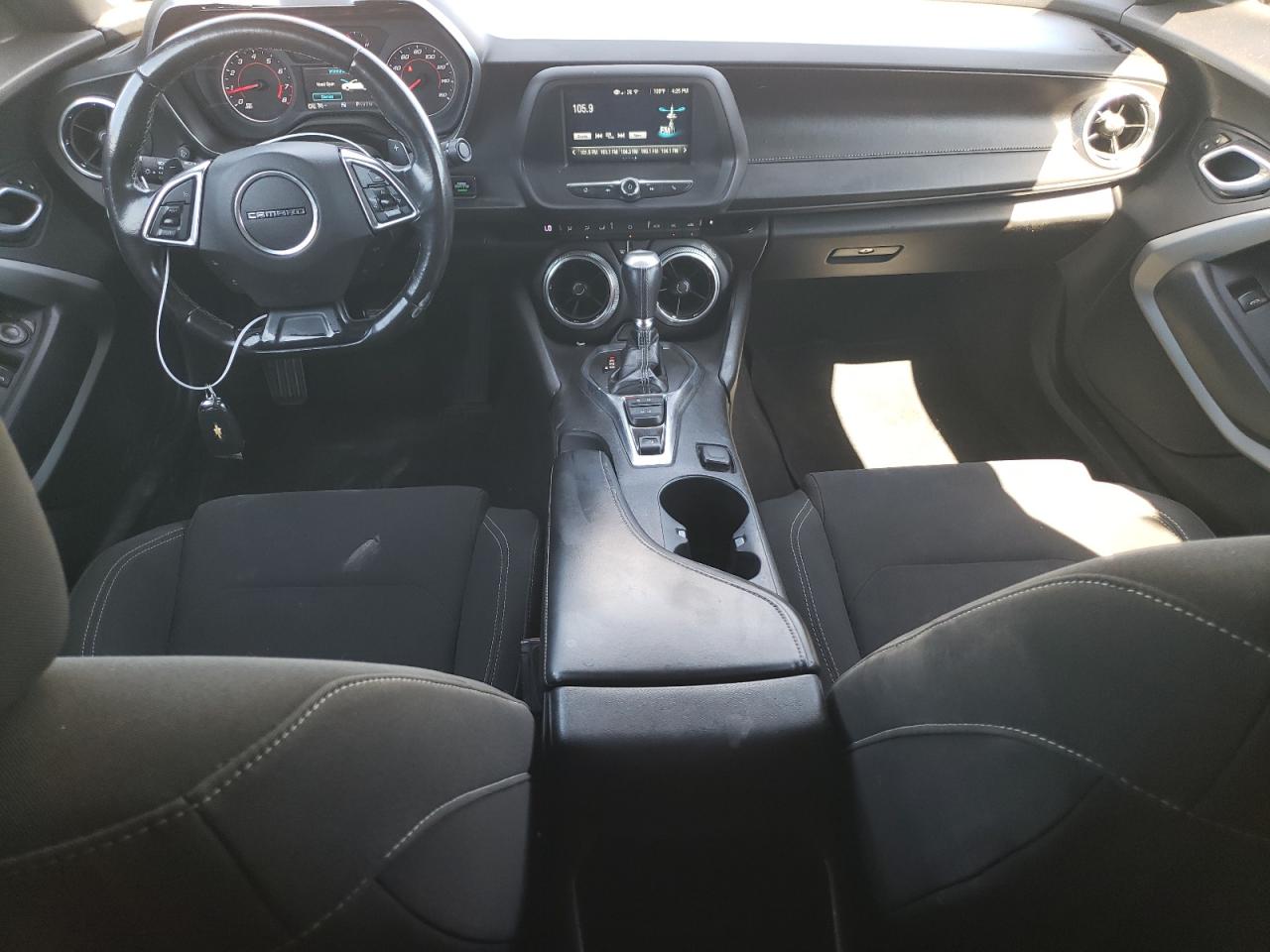 1G1FB1RX1J0138893 2018 Chevrolet Camaro Lt