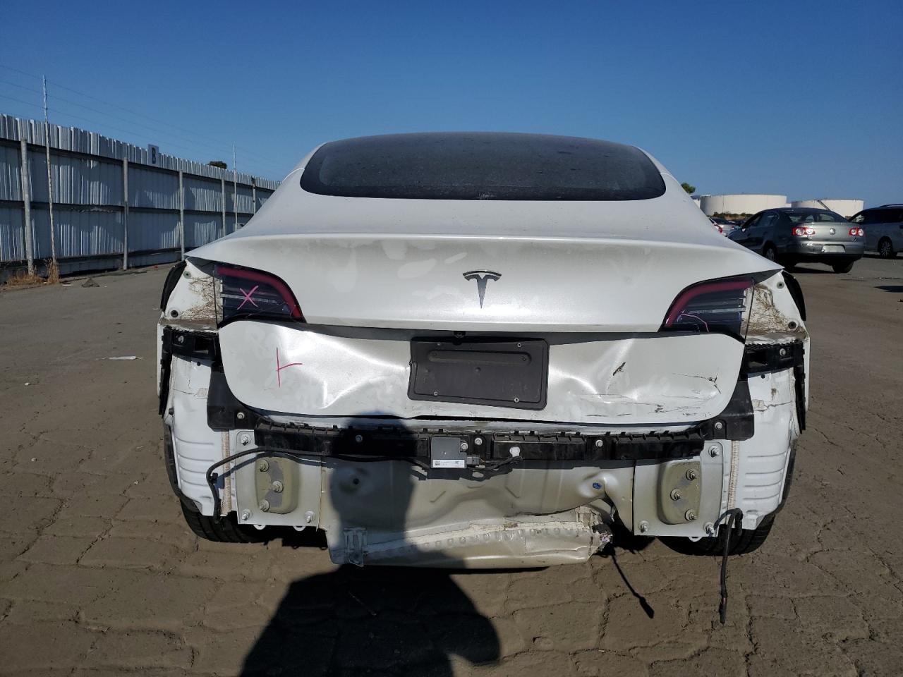 5YJ3E1EA1JF162485 2018 Tesla Model 3