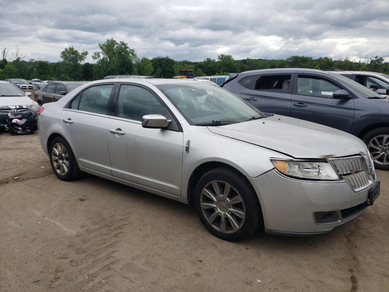 3LNHL2JC8BR756169 2011 Lincoln Mkz