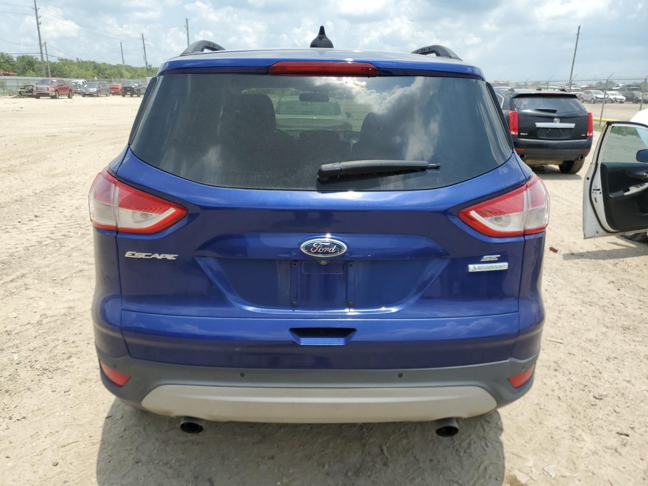 1FMCU0GX8EUA69888 2014 Ford Escape Se