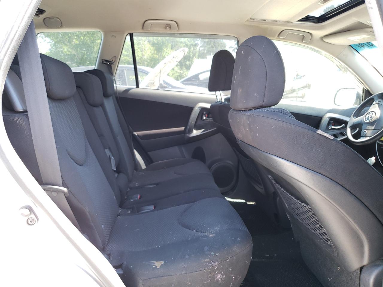 JTMBK32V095083619 2009 Toyota Rav4 Sport