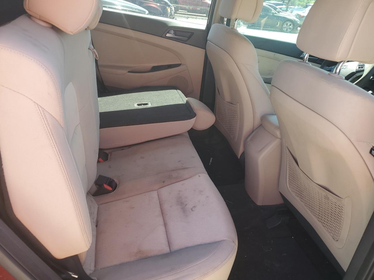 KM8J33A45HU460379 2017 Hyundai Tucson Limited